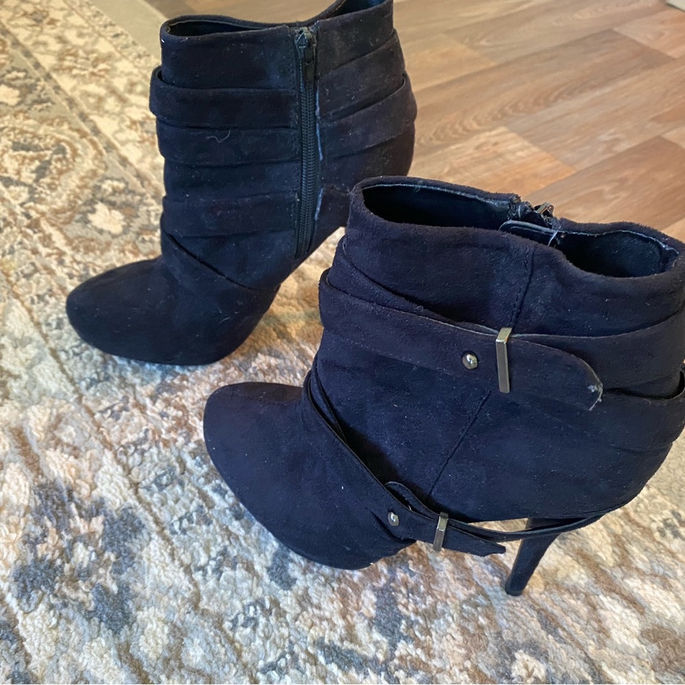 Shi by JOURNEYS Black Ankle Booties